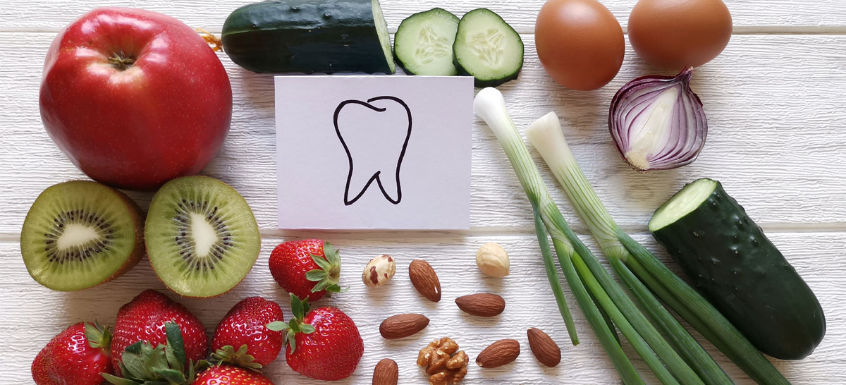 Eat These Vitamins and Minerals for Healthy Teeth