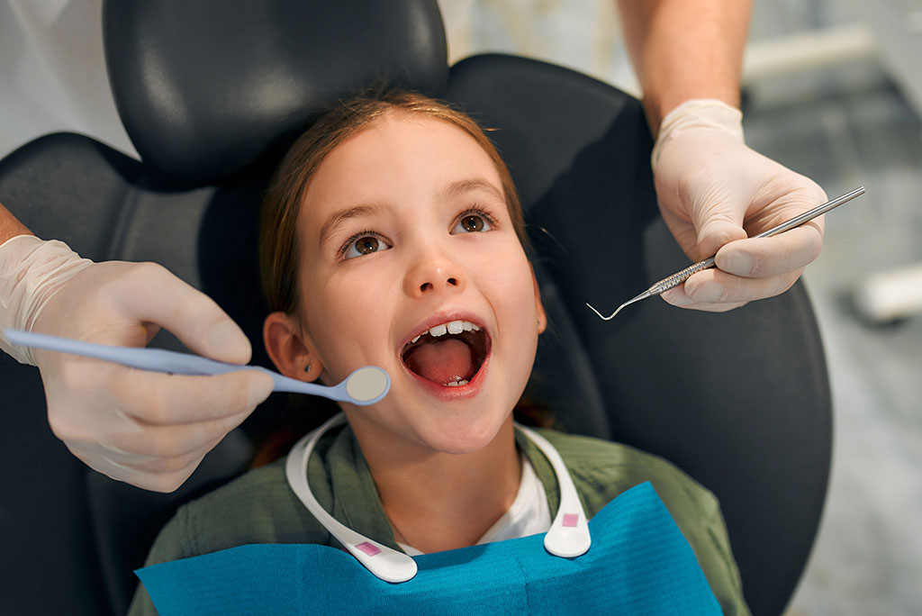 why-choose-pediatric-dentistry-for-your-child_strip1