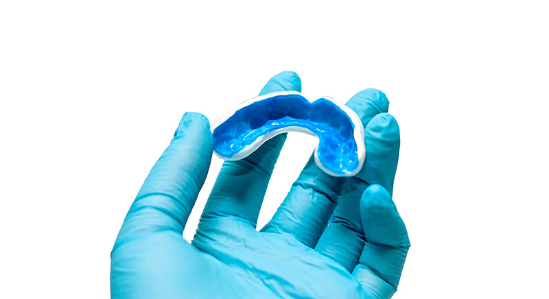 should-my-child-wear-a-mouthguard-protecting-your-childs-teeth-strip2