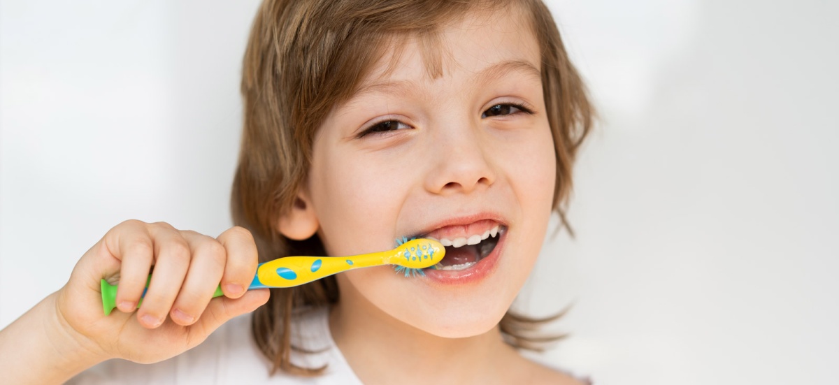 Ensuring the Dental Well-Being of Your Child: The Importance of Choosing the Right Toothbrush